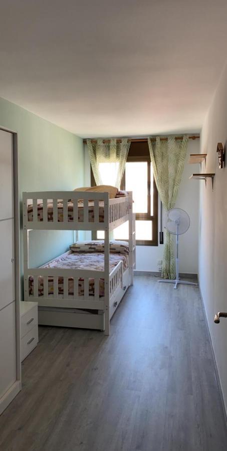 Super Apartamento En Playa De La Pineda Bagian luar foto